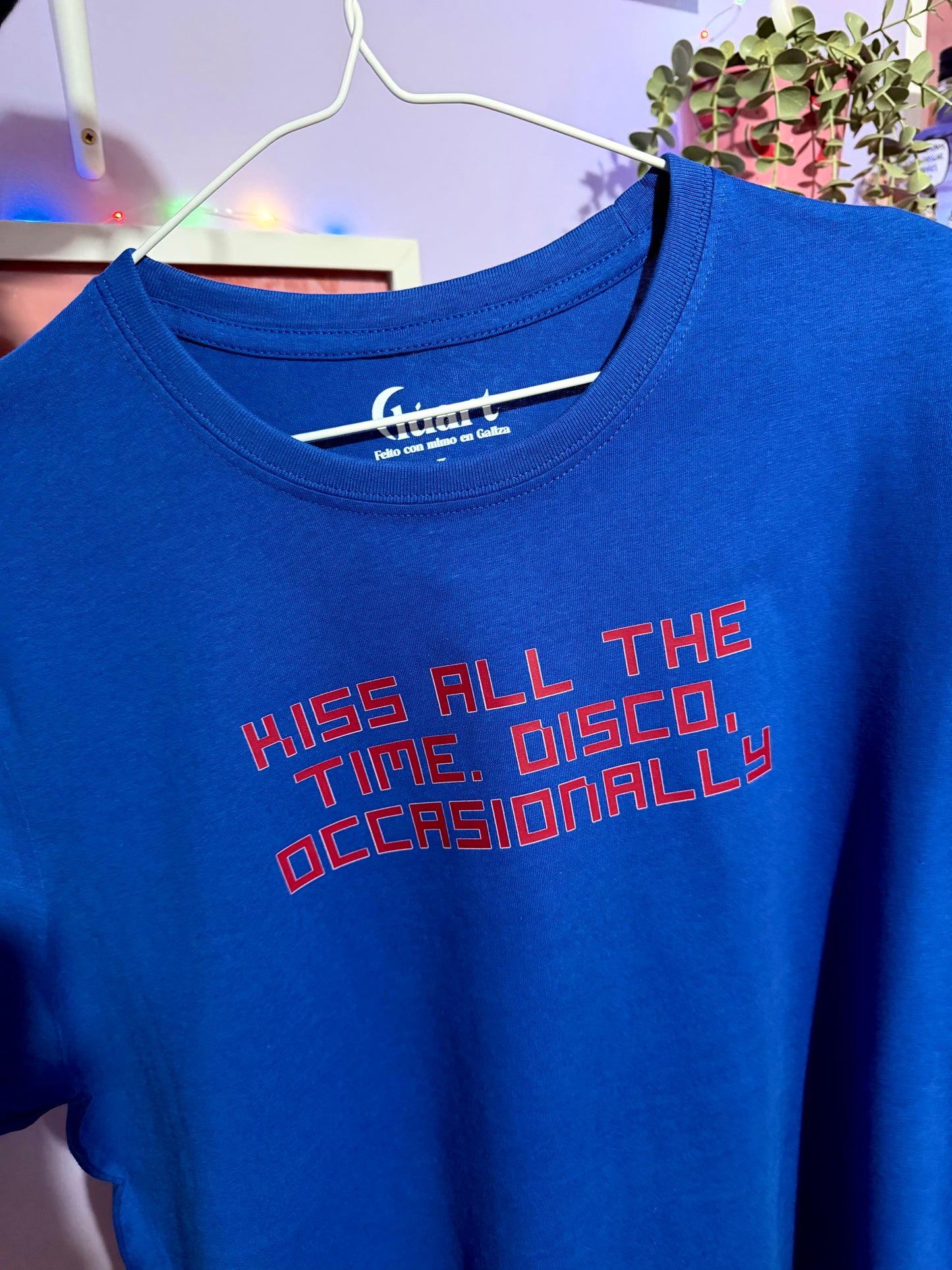 Camiseta Kiss All The Time. Disco, Occasionally.