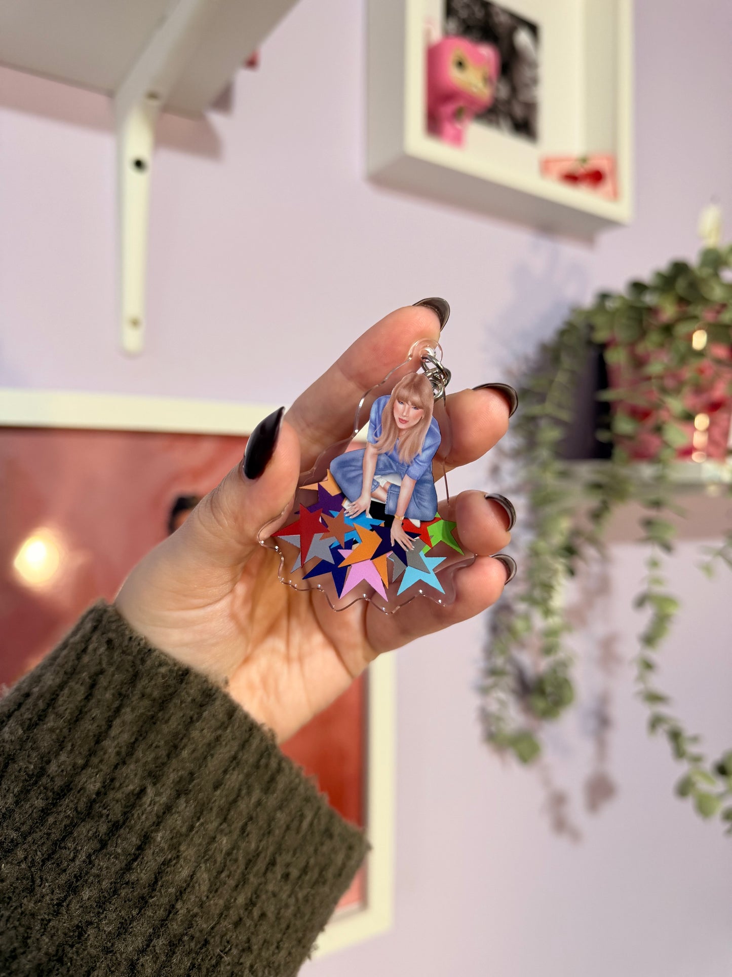 Llavero They Belong To Her