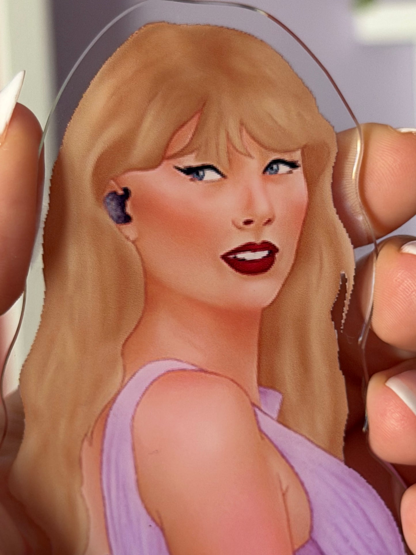 Standee Speak Now (!)
